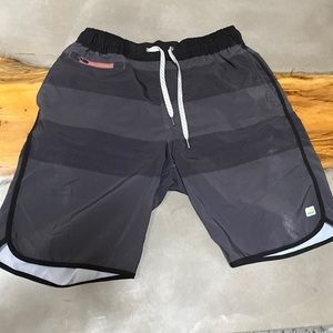 Vuori Short